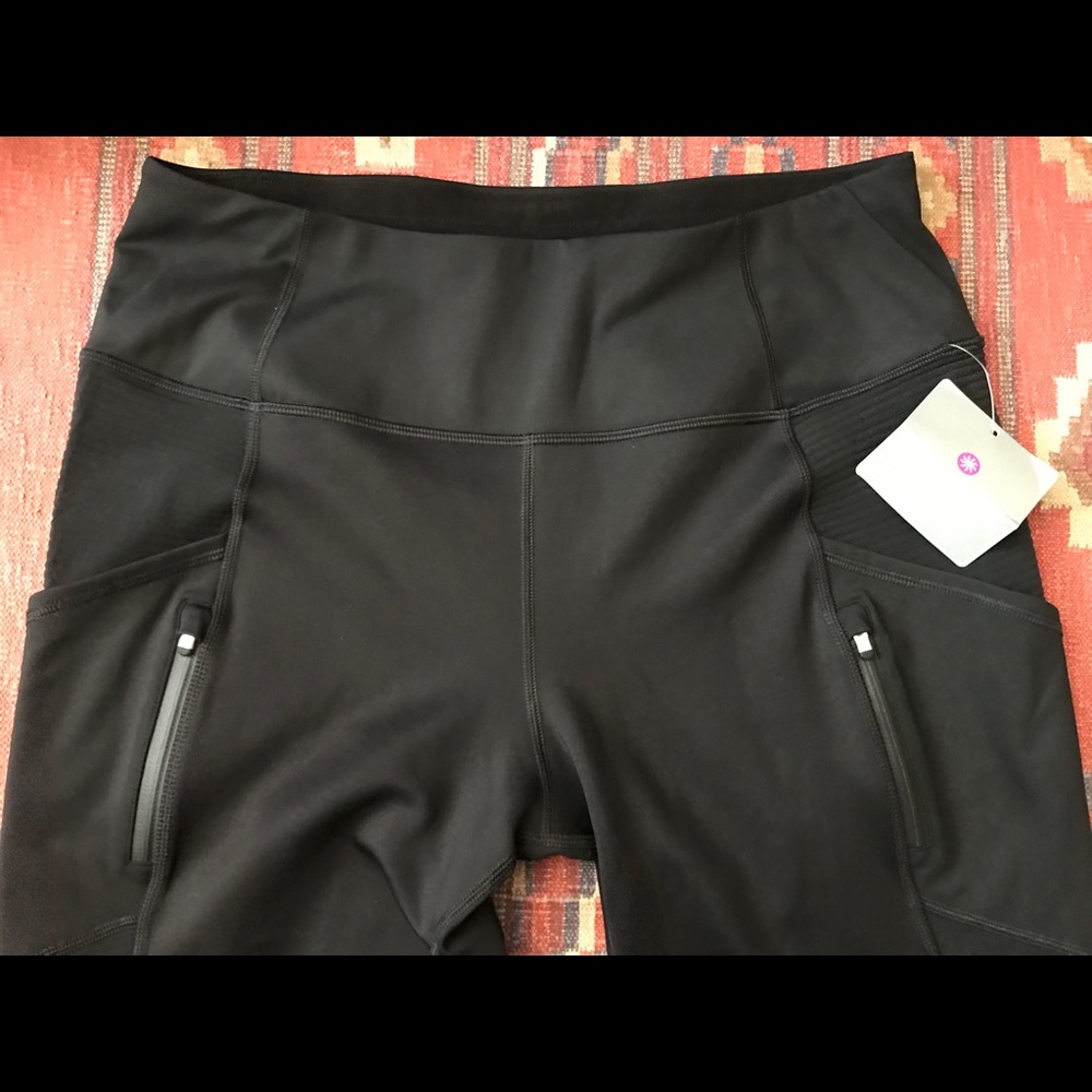 Athleta tights/leggings with pockets